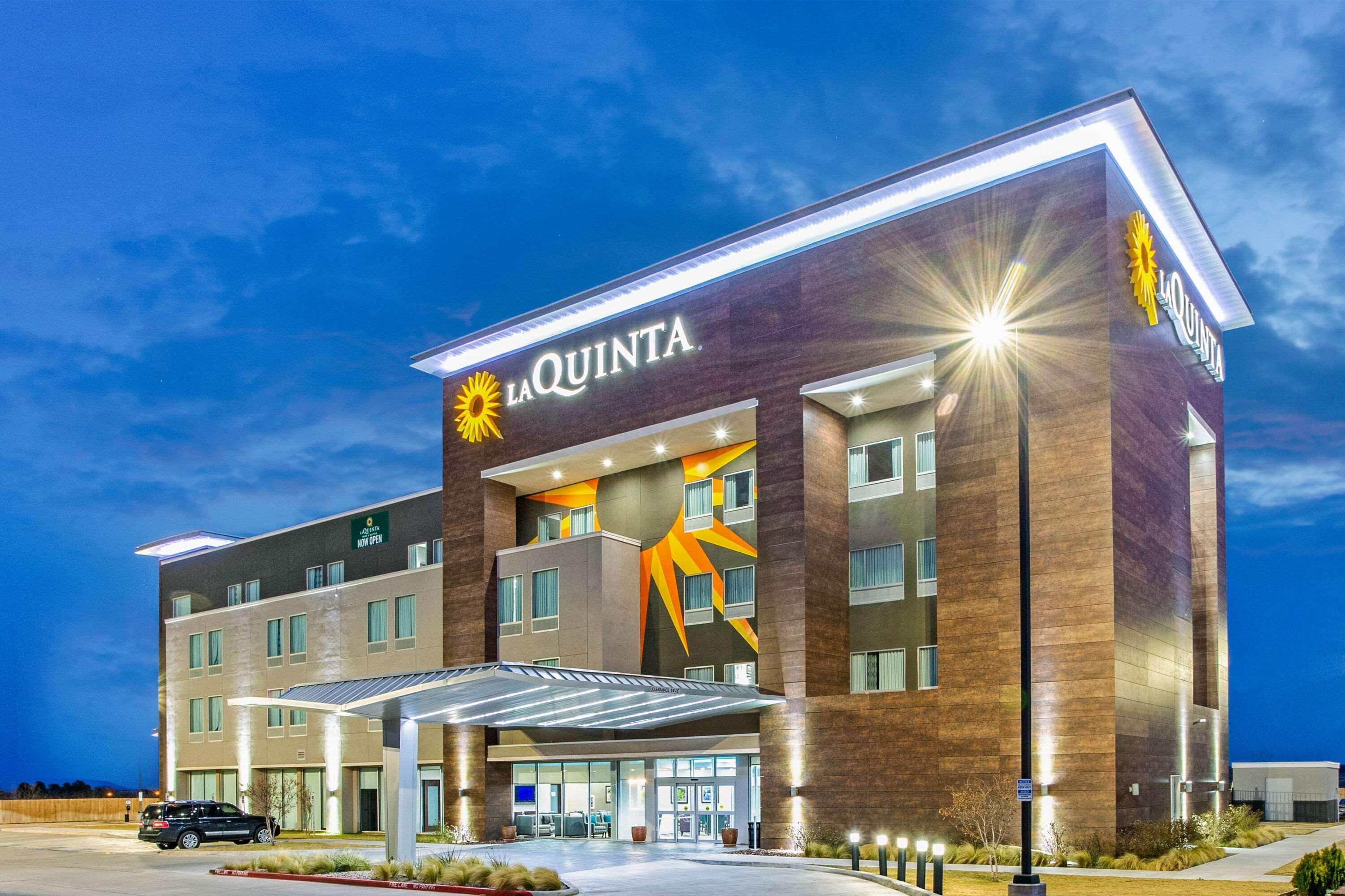 La Quinta By Wyndham Sweetwater East Hotel Exterior photo