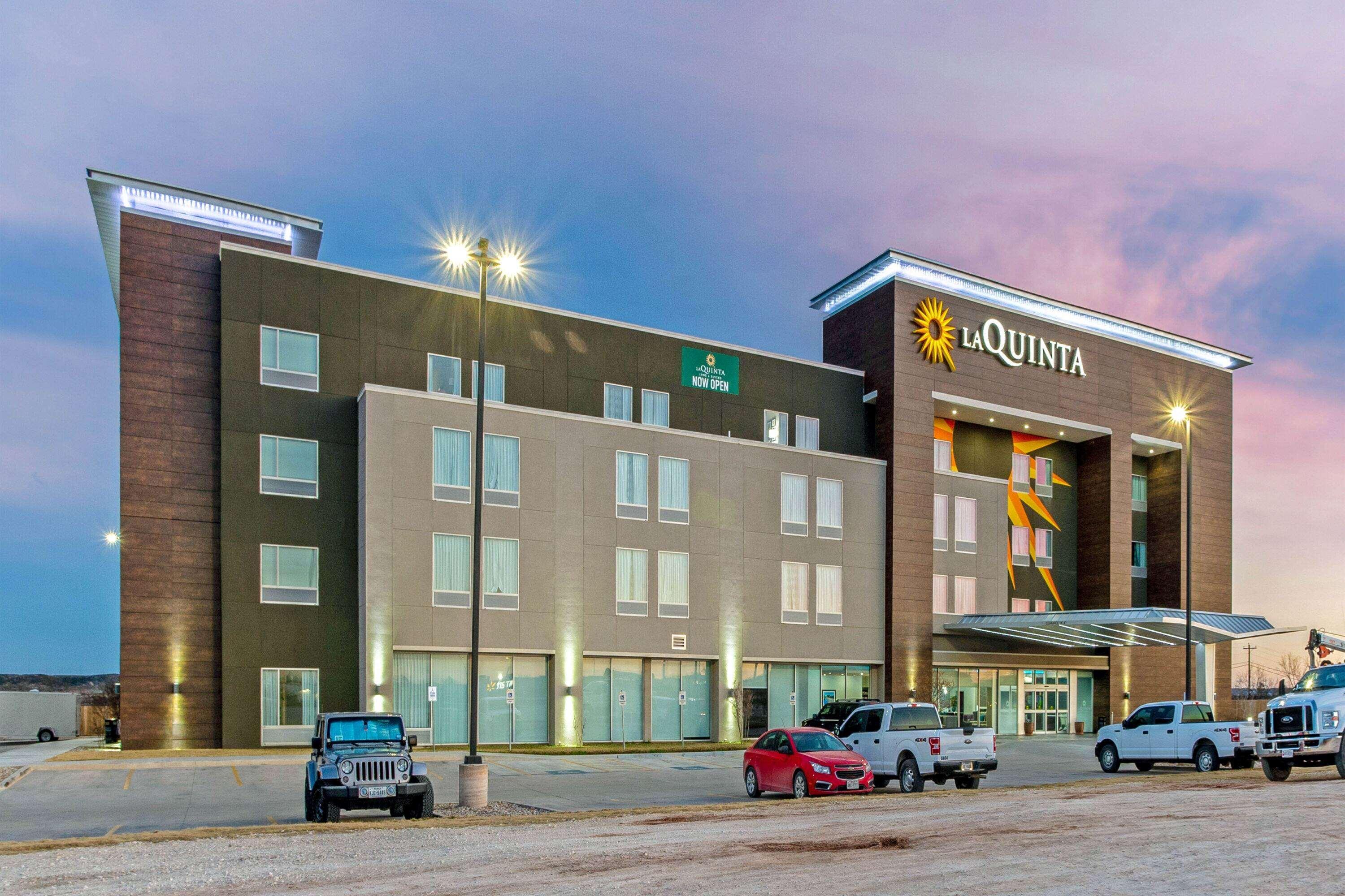 La Quinta By Wyndham Sweetwater East Hotel Exterior photo
