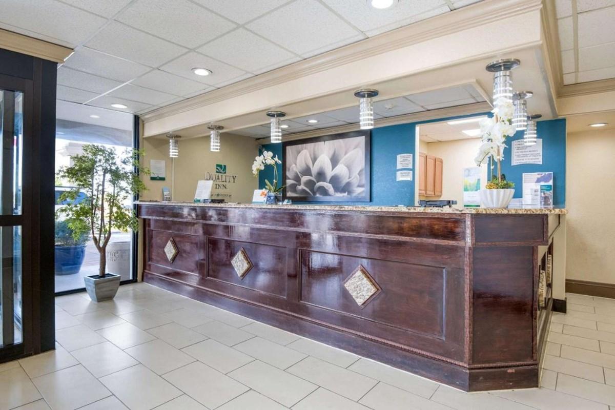 La Quinta By Wyndham Sweetwater East Hotel Exterior photo